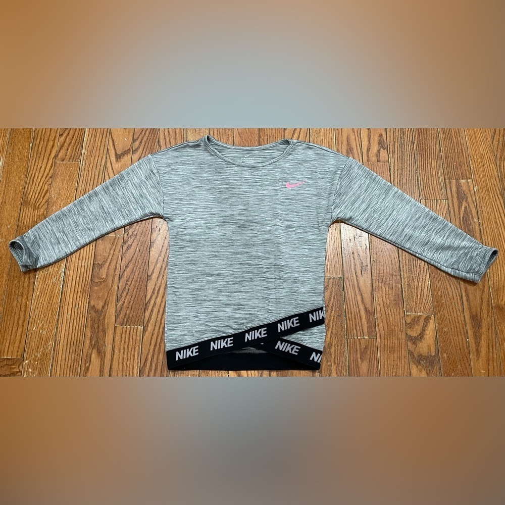 Nike kids Heather Gray Sweatshirt with Pink Logo